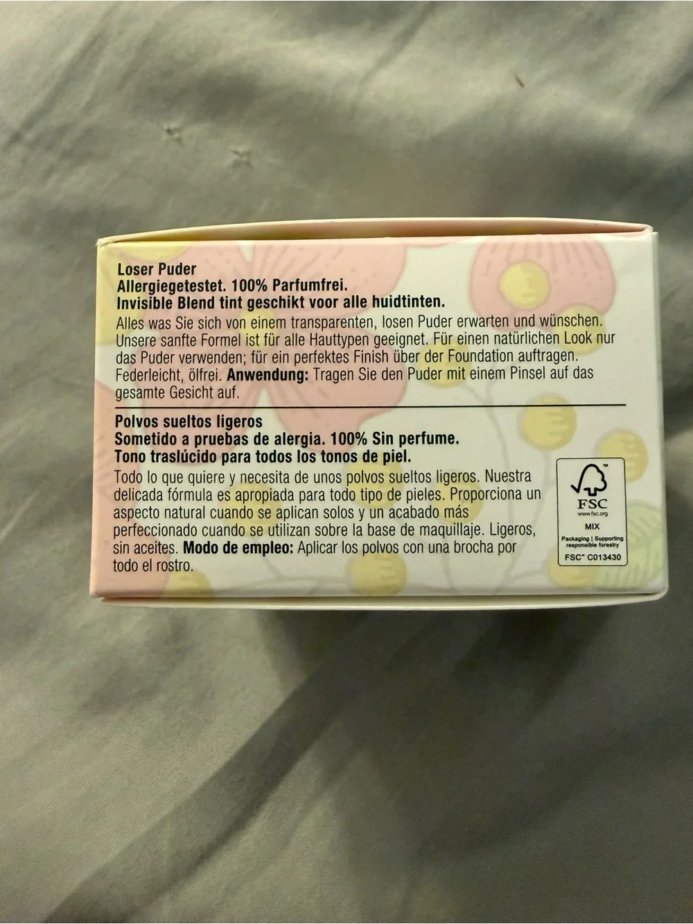 Clinique Blended Face Powder| Invisible Blend